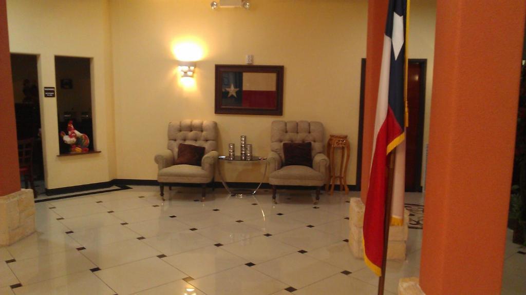 Robinson Inn&Suites Extérieur photo