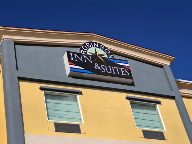 Robinson Inn&Suites Extérieur photo