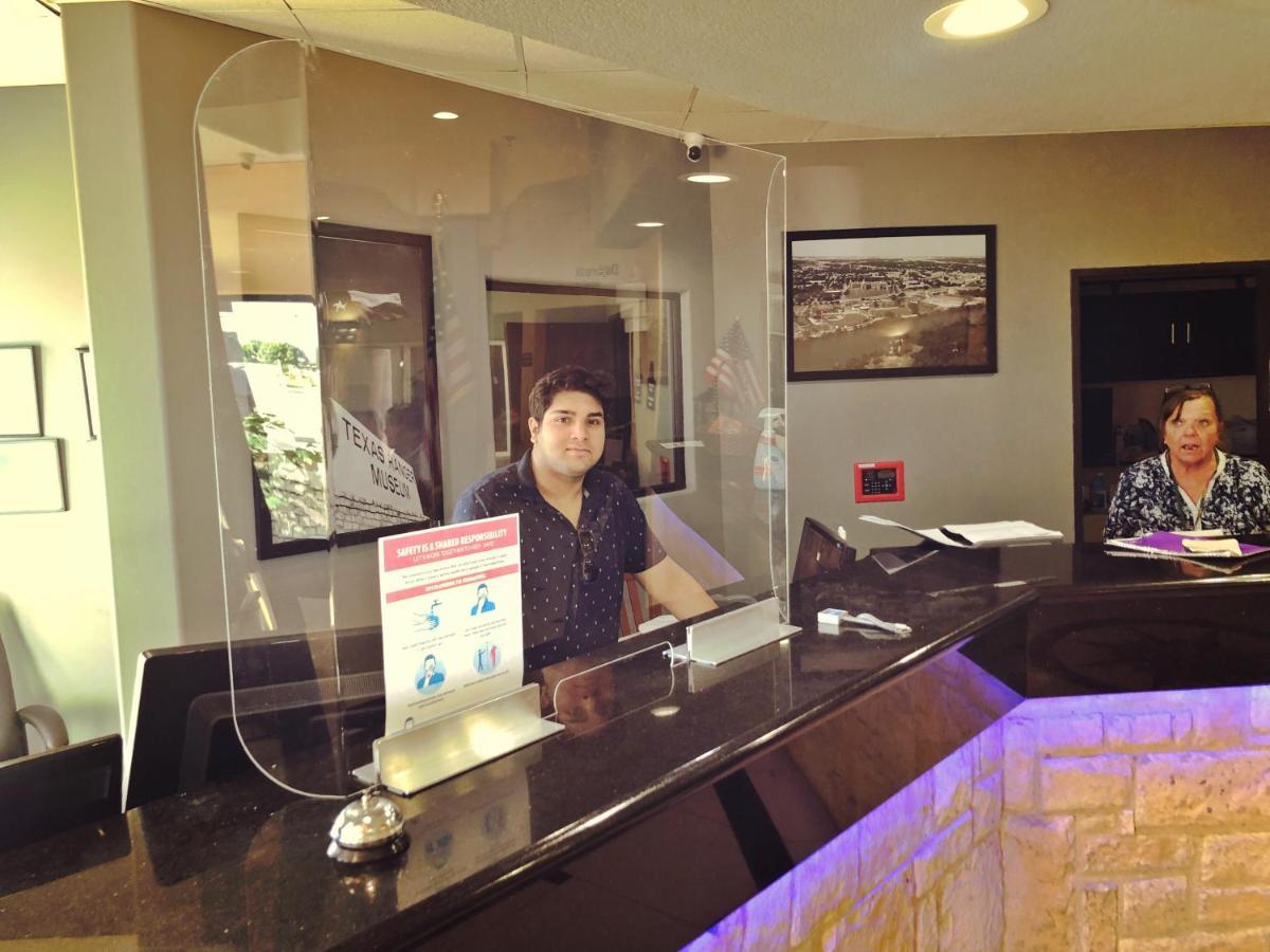 Robinson Inn&Suites Extérieur photo